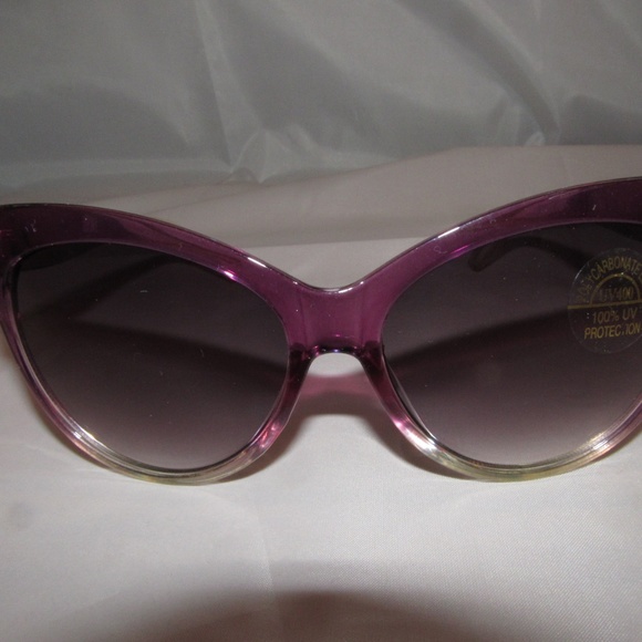 Accessories - Ladies Cat Eye Sunglasses Foxy Classic Eye wear